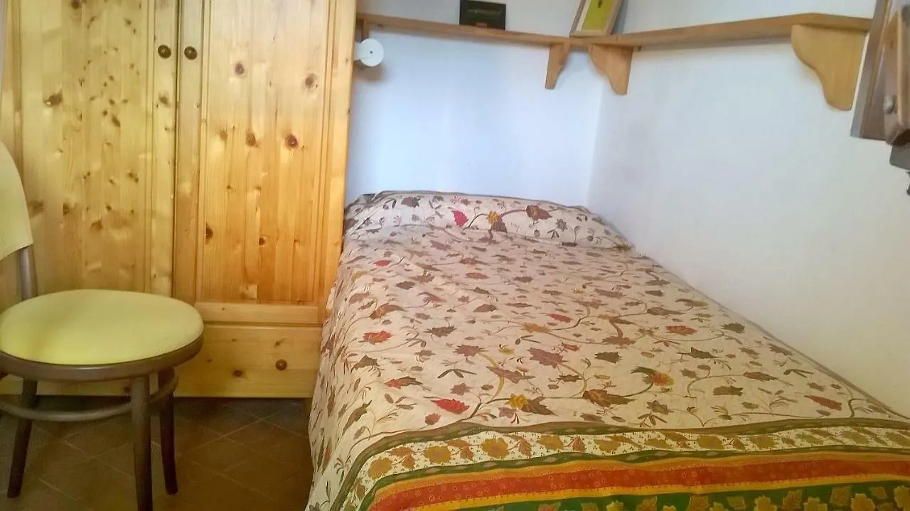 Maru Lejlighed Levanto 0*,